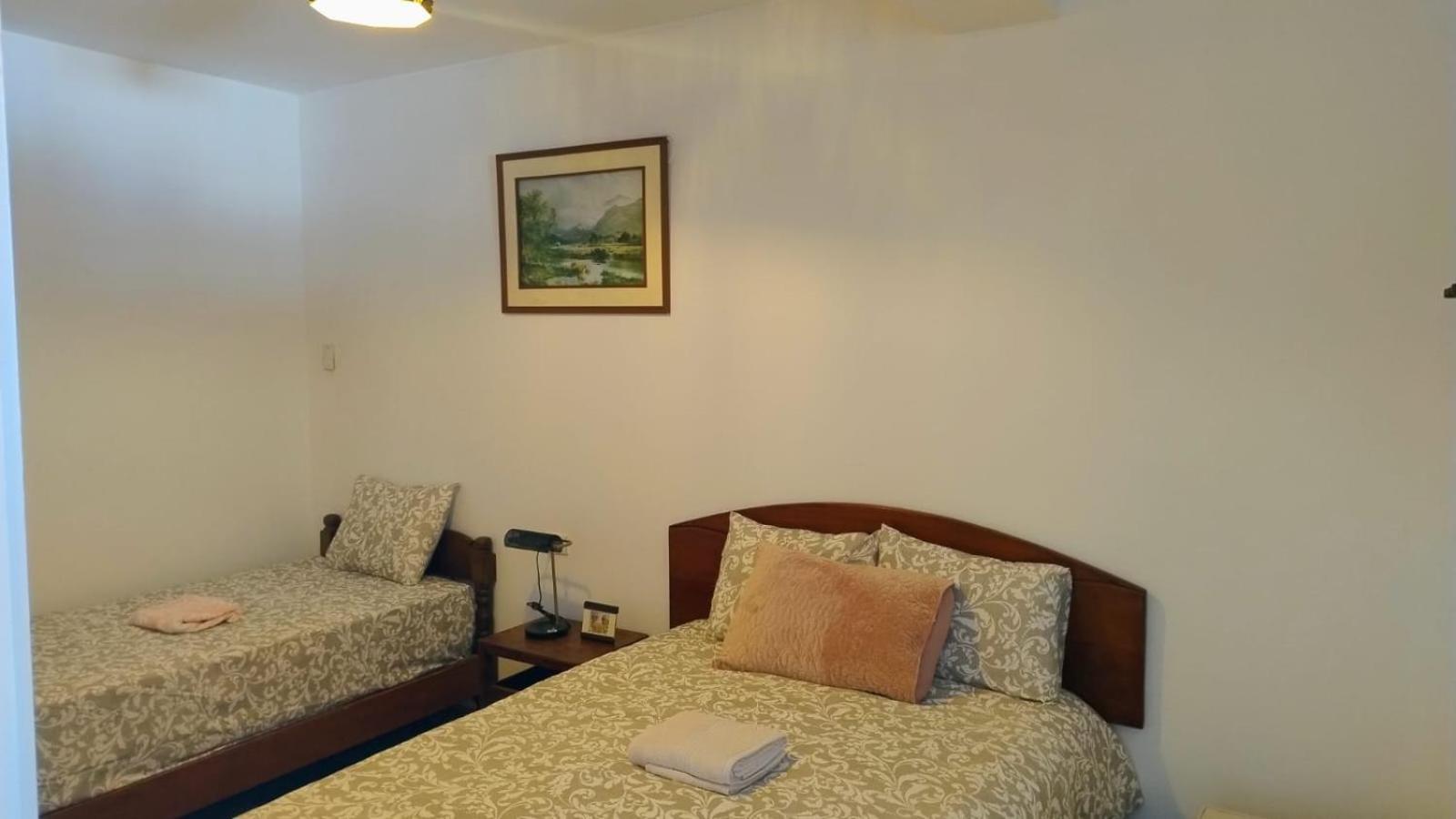 Hb Leos Eirl Hotel Lima Luaran gambar